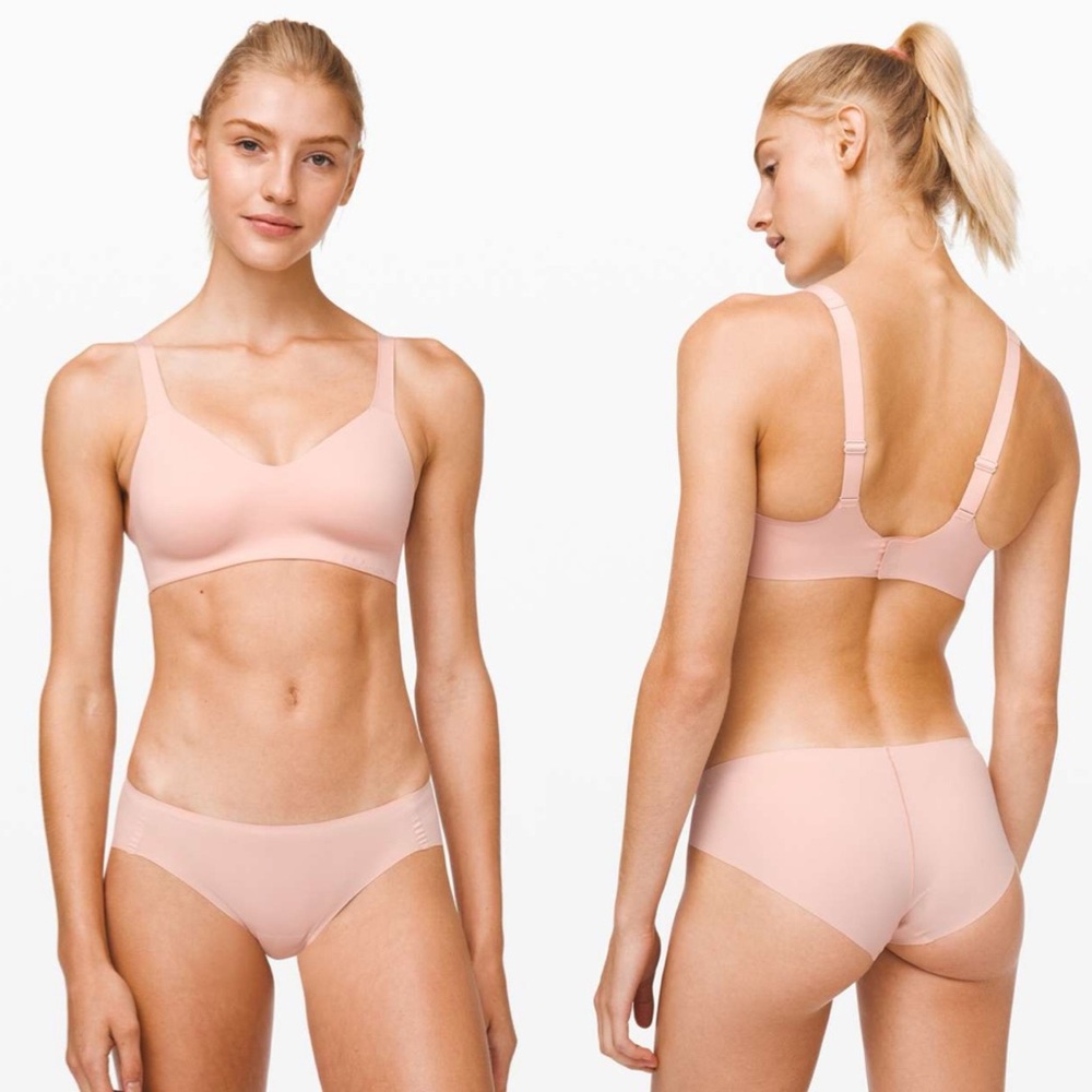 Lululemon Hold True Bra